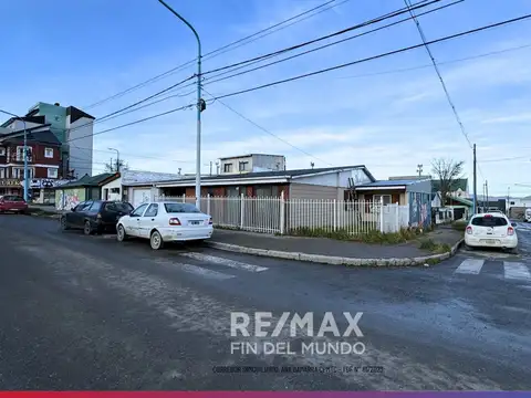 Gobernador Ernesto Manuel Campos 900