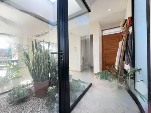 Casa en Venta en Joaquín Gorina, USD 160.000