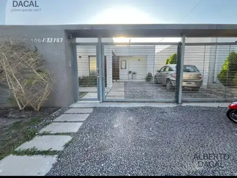 Casa moderna dos dormitorios apta banco