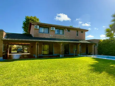 Casa en Venta de 4 dormitorios