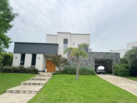 Casa en Venta en Haras Santa Maria, Countries y Barrios Cerrados en Escobar
