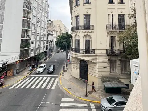 Departamento en Vta, Tucuman y Rodriguez Peña, 3 amb, frente !