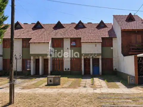 Dúplex 3 dormitorios c/patio y parrilla - a metros del mar - Excelente ubicación