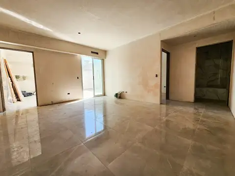 Depto 2 amb. C/patio - Mataderos