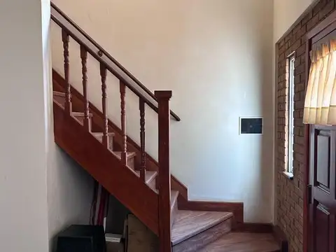Casa 3 ambientes con 2 baños