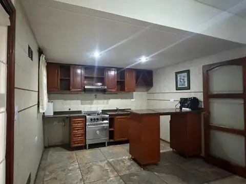 Casa en Venta en Berazategui, USD 78.000