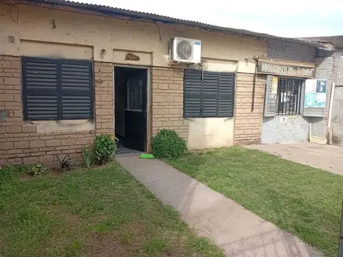 CASA 3 DORMITORIOS Y AMPLIO PATIO EN SANTO TOME