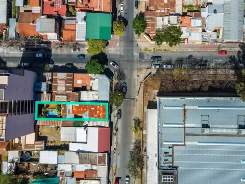 CASA 3 DORM VENTA A RECICLAR MACROCENTRO SALTA