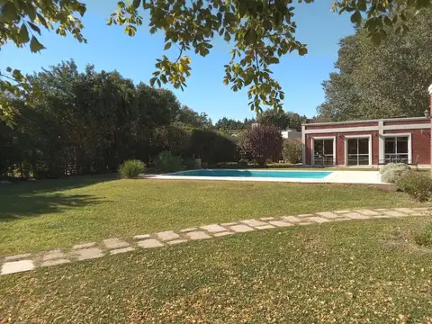 Casa en Venta en Juana Koslay, USD 210.000