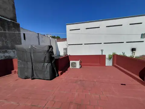 Depto Tipo Casa en Venta de 3 dormitorios
