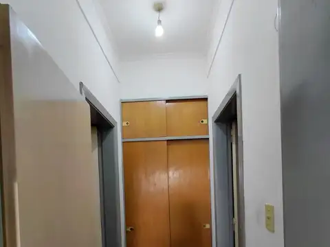 Depto Tipo Casa 4 ambientes con 2 baños