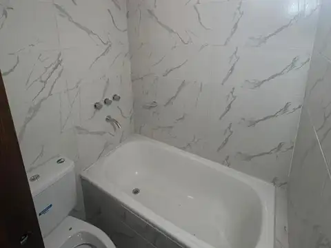 Depto Tipo Casa en Venta al Este