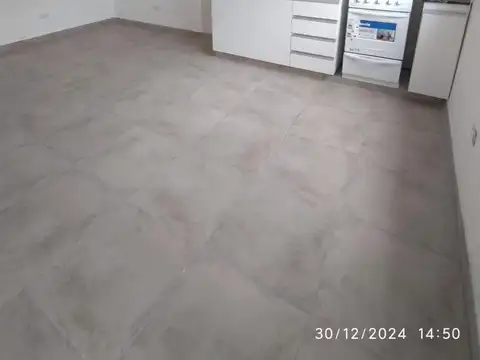 Depto Tipo Casa en Venta con 1 cocheras