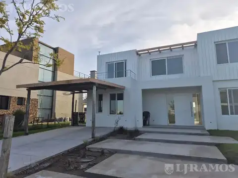 Casa en Venta en Puertos - Barrio Costas, Countries y Barrios Cerrados en Escobar