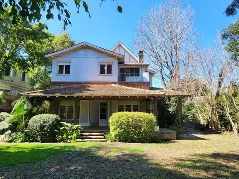 Casa en Venta con 1 cochera