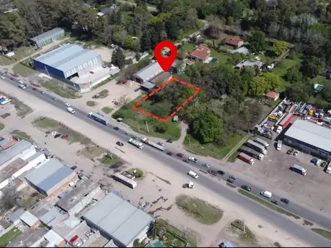 Terreno sobre Ruta 25