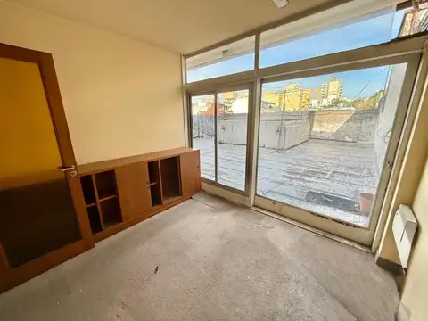 Oficina en Alquiler en Villa Ballester, $ 860.000