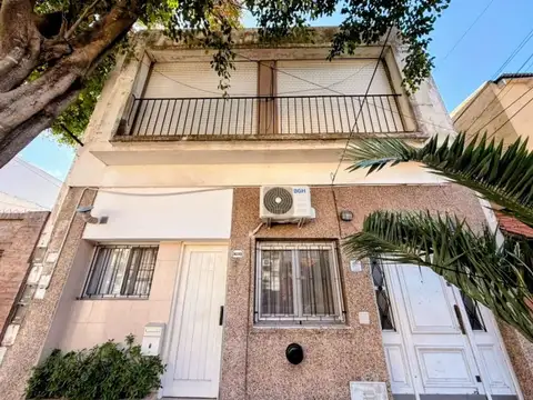 VENTA PH 4 AMBIENTES CON PATIO Y TERRAZA | V. ALSI