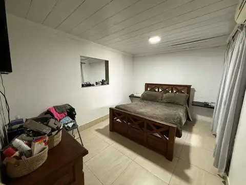 VENTA CASA 2 DORMI Y COCHERA PRADO ESPAÑOL SN