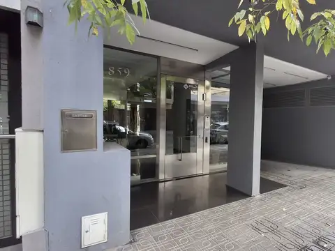 Venta - Semipiso 2 Ambientes. Muy Luminoso. Apto Credito. Laundry - Terraza con Parrillas