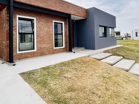 Casa En Venta Villalobos 18400