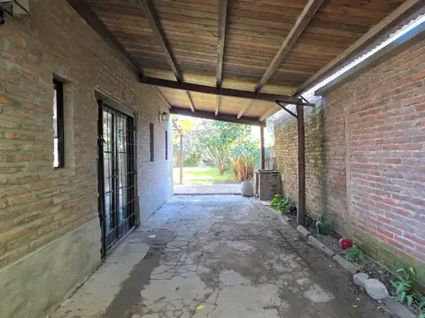 Casa 4 ambientes con 1 baño