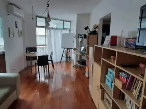 Gascón 1600, Piso 7