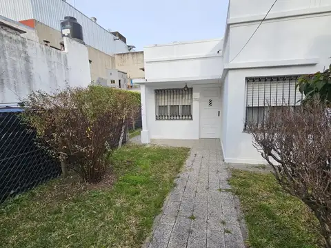 Depto Tipo Casa en Venta en Villa Maipu, USD 75.000
