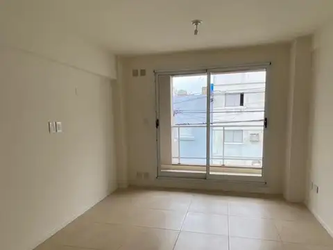 MODERNO DPTO DE 1 DORMITORIO Y COCHERA EN ZONA SUR