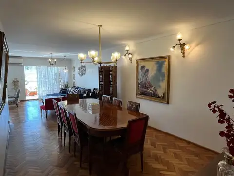 Departamento en Venta de 5 ambientes