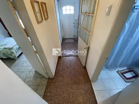 Depto Tipo Casa en Venta 50 años