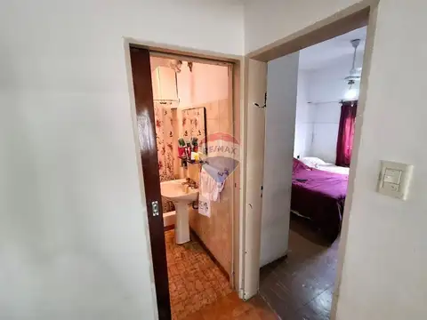 VENTA PH 2 AMBIENTES CON PATIO QUILMES ESTE