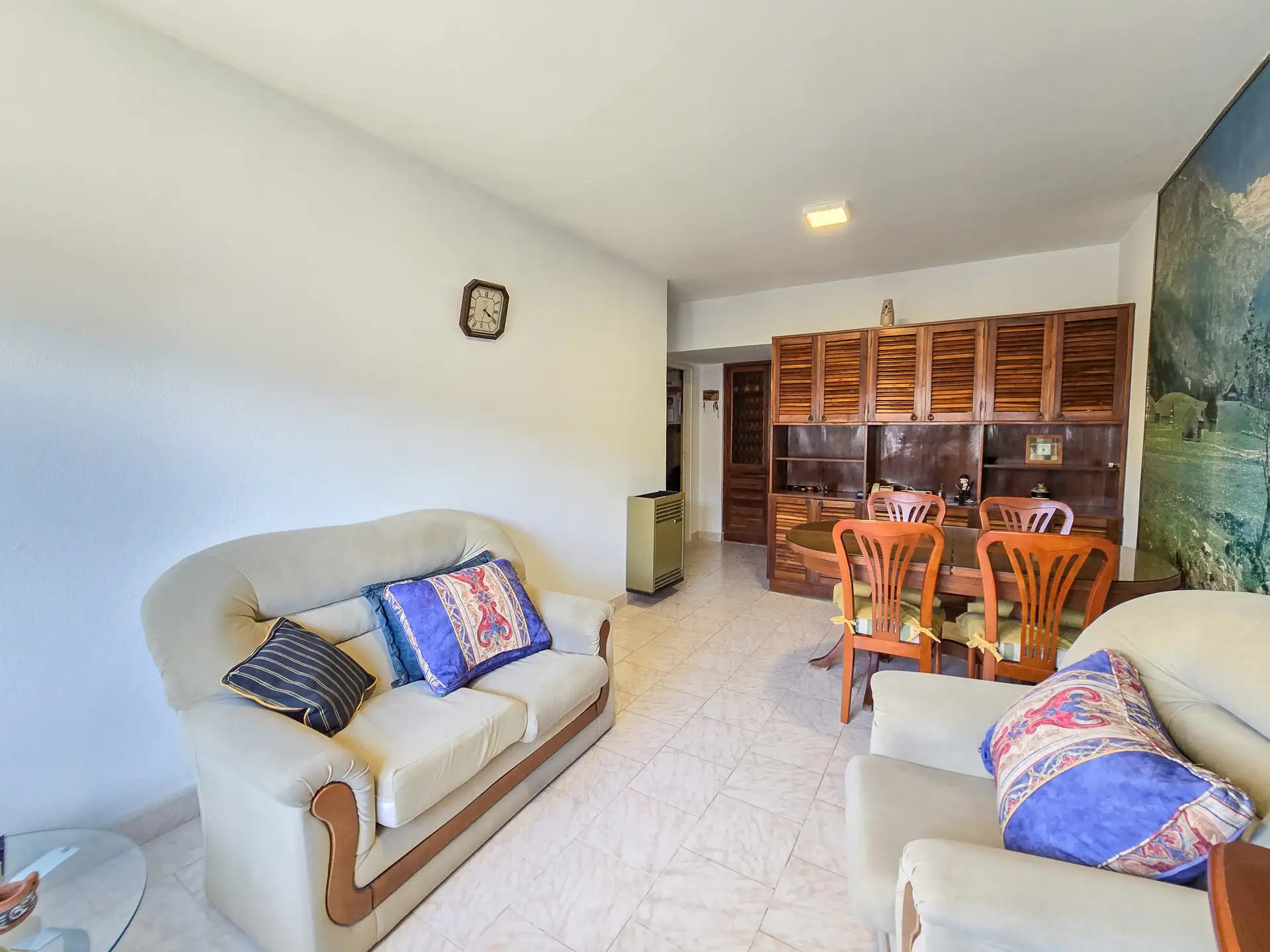 Departamento 3 amb. externo - Rawson y Bordabehere