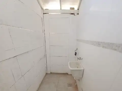 Depto Tipo Casa en Alquiler en Libertad, $ 350.000