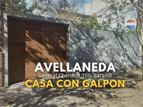 CASA EN VENTA  C/ GALPON A UNA CUADRA DE MITRE