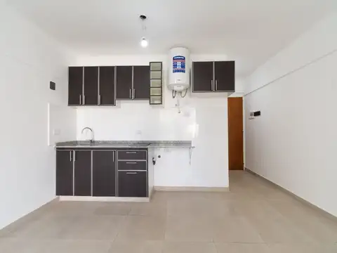 Departamento monoambiente en alquiler en Flores