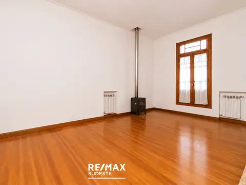 Depto Tipo Casa en Venta en Bahia Blanca, USD 210.000