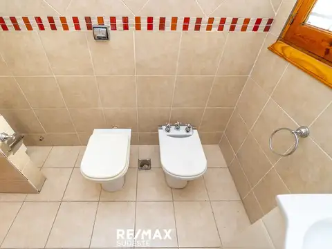 Depto Tipo Casa 5 ambientes con 3 baños