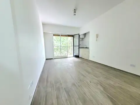 Departamento Monoambiente con balcón en Recoleta