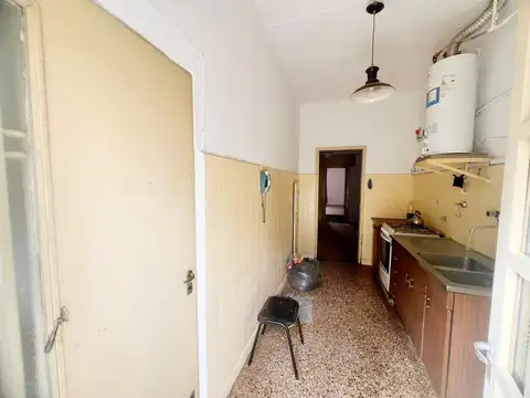 Gutierrez 1751 , Piso 1