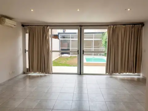 Casa en Venta en Villa Nueva de Guaymallen, USD 140.000