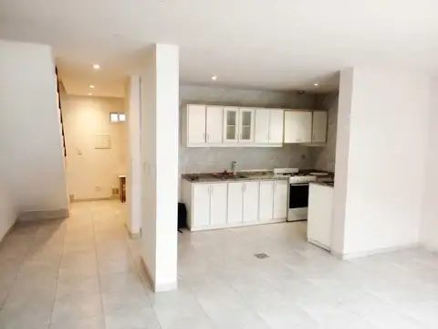 Pedro del Castillo 3200
