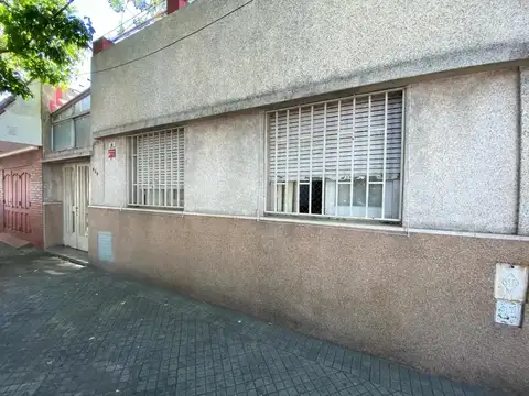 Casa en Venta en Luis Agote, Rosario