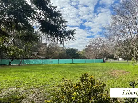Terreno en Venta 44  mts Fondo