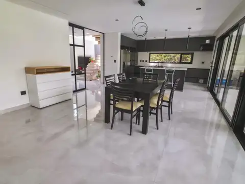 Casa en Venta al Noroeste