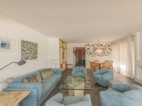 Departamento en Venta en Península, USD 350.000