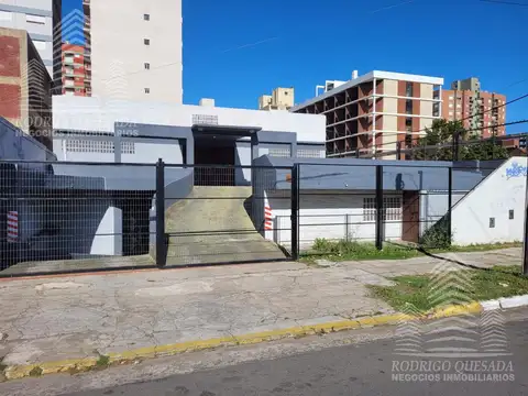Cochera en muy buena ubicación -San Bernardo 