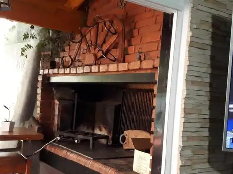 Casa en Venta en El Palomar, USD 155.000