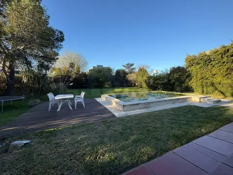 Casa en Venta en City Bell, USD 50.000