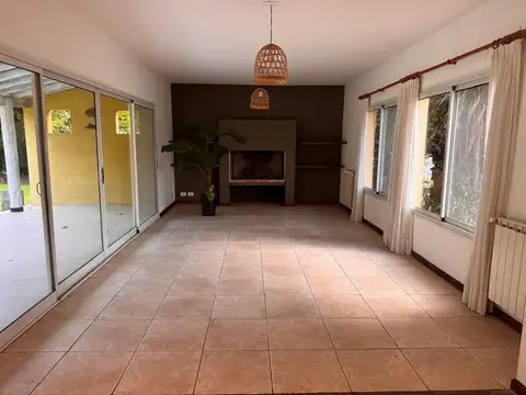 Casa en Venta en San Isidro Labrador, USD 320.000